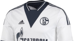 schalkeuitshirt20142015.jpg