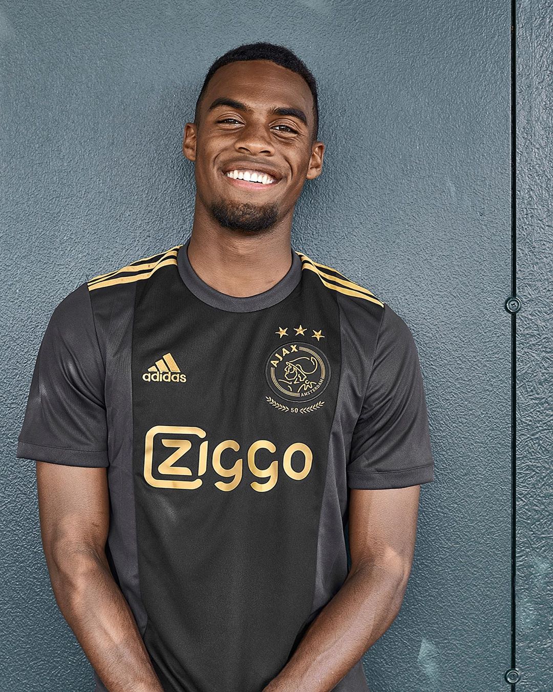 puppy enz Vlucht Ajax 3e voetbalshirt 2020-2021 - Voetbalshirts.com