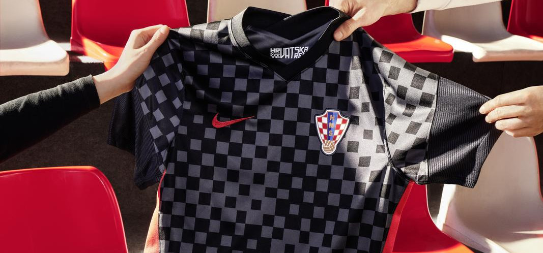 kroatie-uitshirt-2020-2021-b.jpeg
