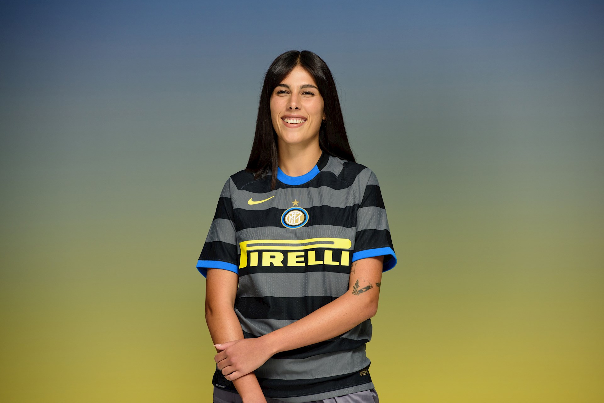 inter-milan-3e-shirt-2020-2021.jpg