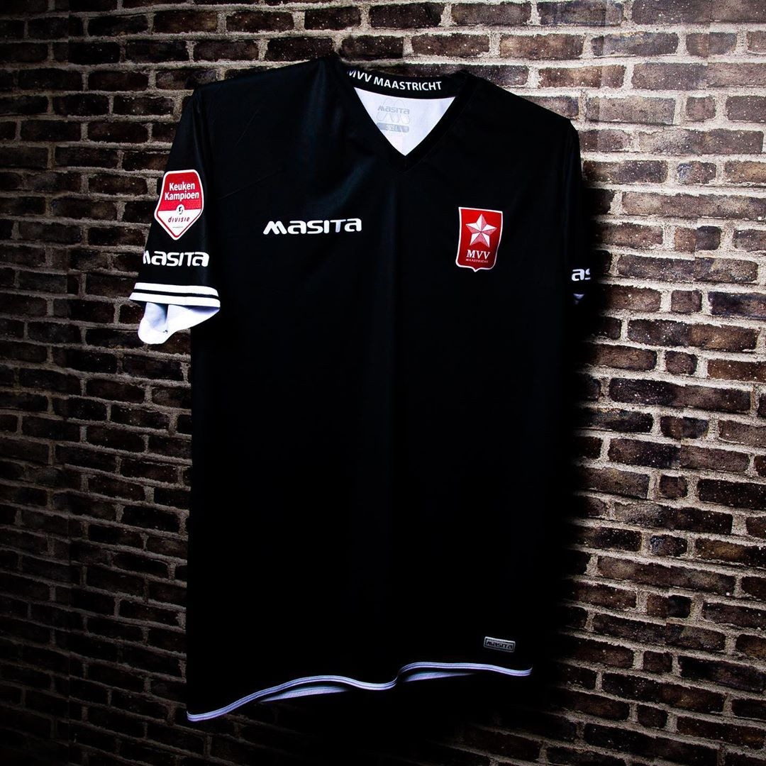 Maastricht uitshirt 2020-2021