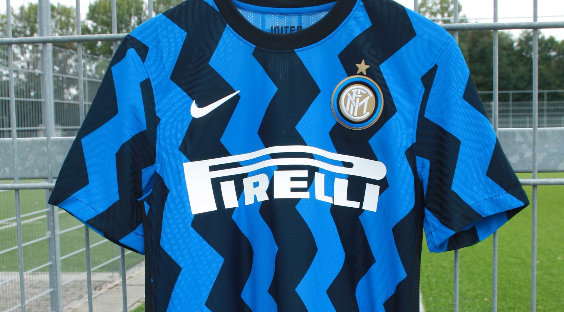 nike-voetbalshirts-2020-2021.JPG