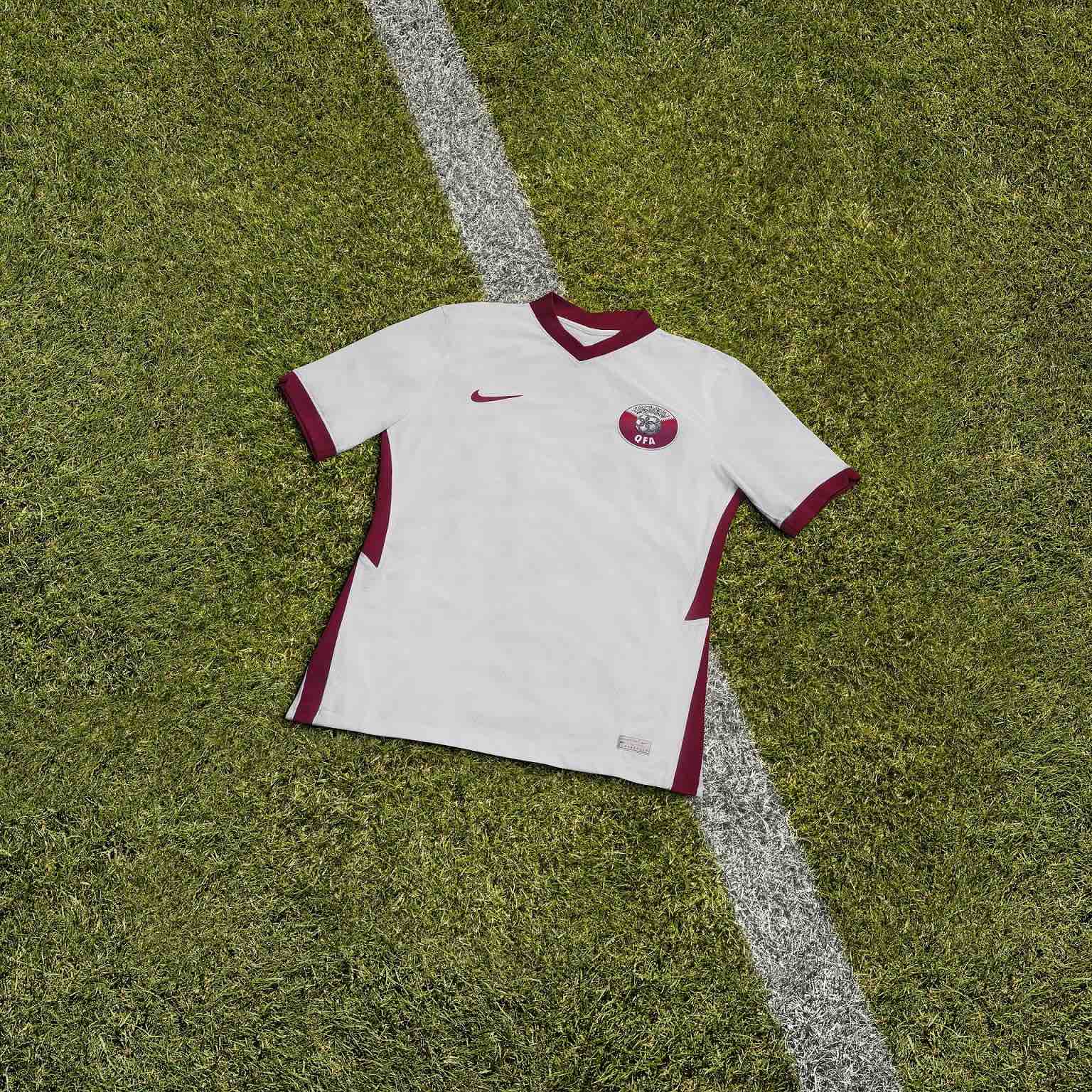 Qatar uitshirt 2020-2021