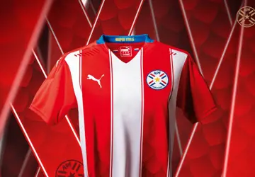 paraguay-voetbalshirts-2020-2021.jpg