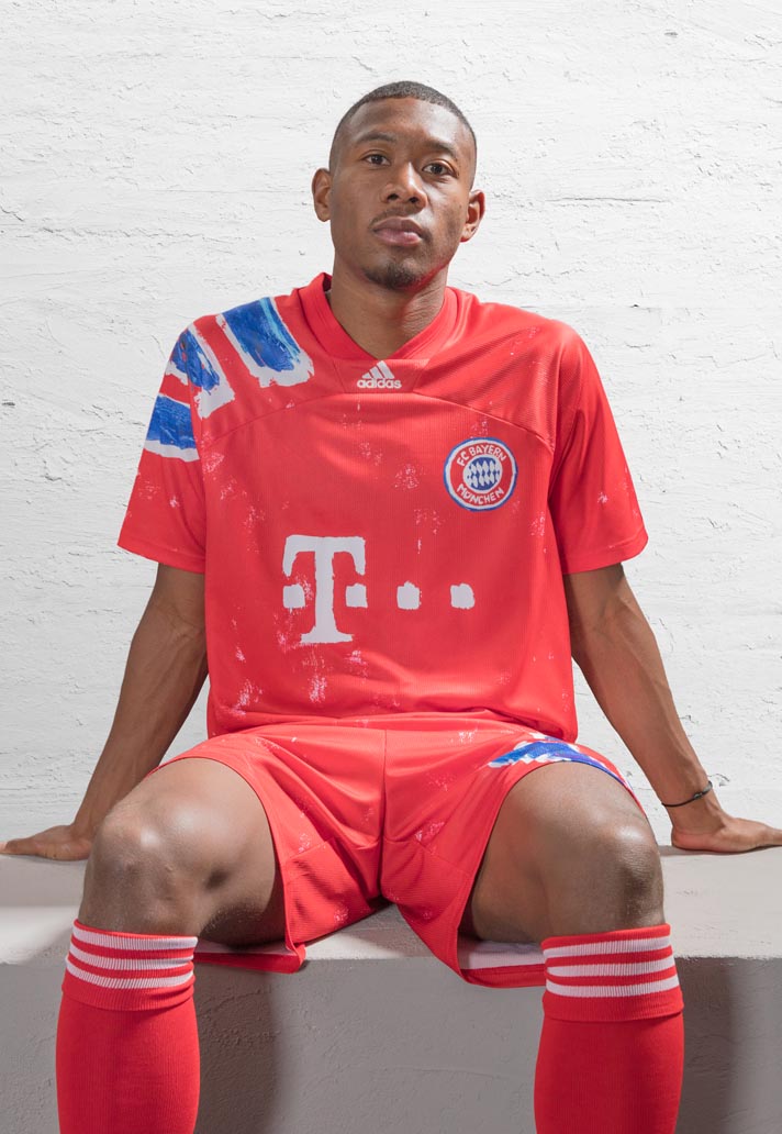 Bayern München Human Race tenue