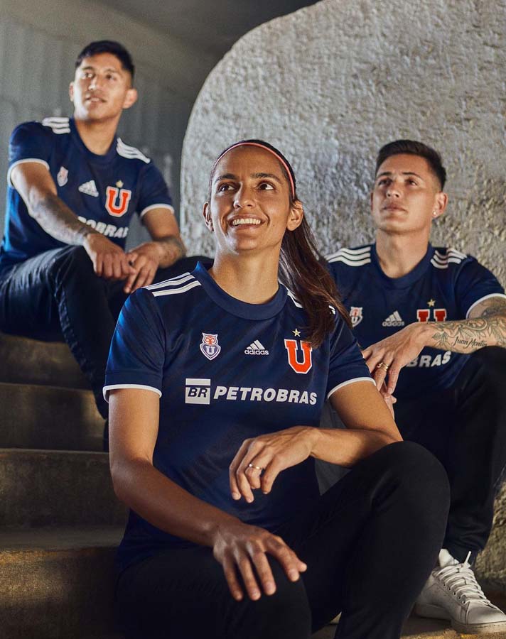 Universidad de Chile voetbalshirts 2021