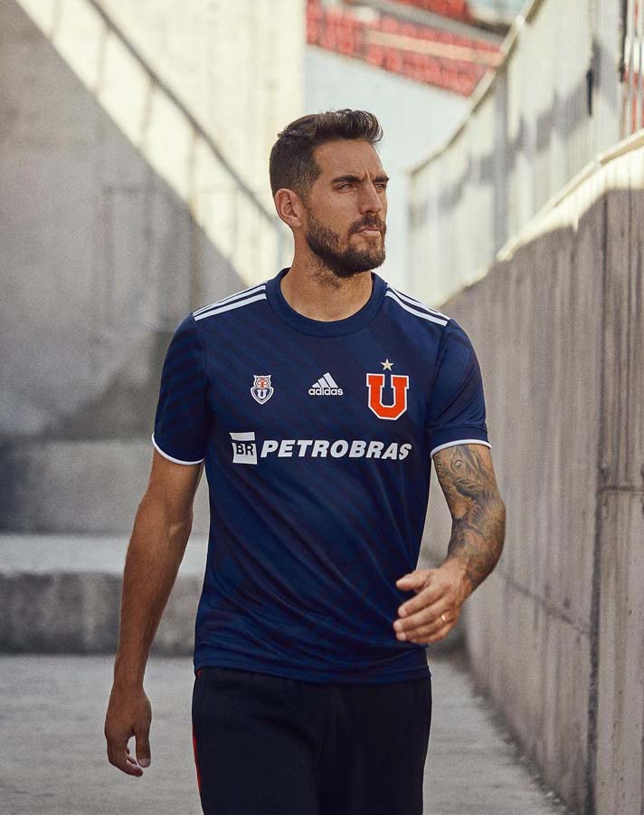 Universidad de Chile voetbalshirts 2021