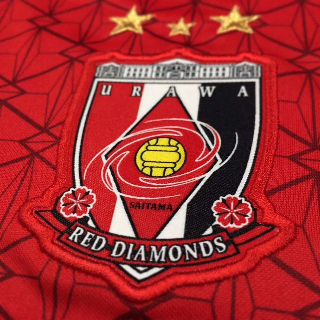 Red Diamonds voetbalshirts 2021