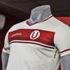 universitario-voetbalshirts-2021.jpg