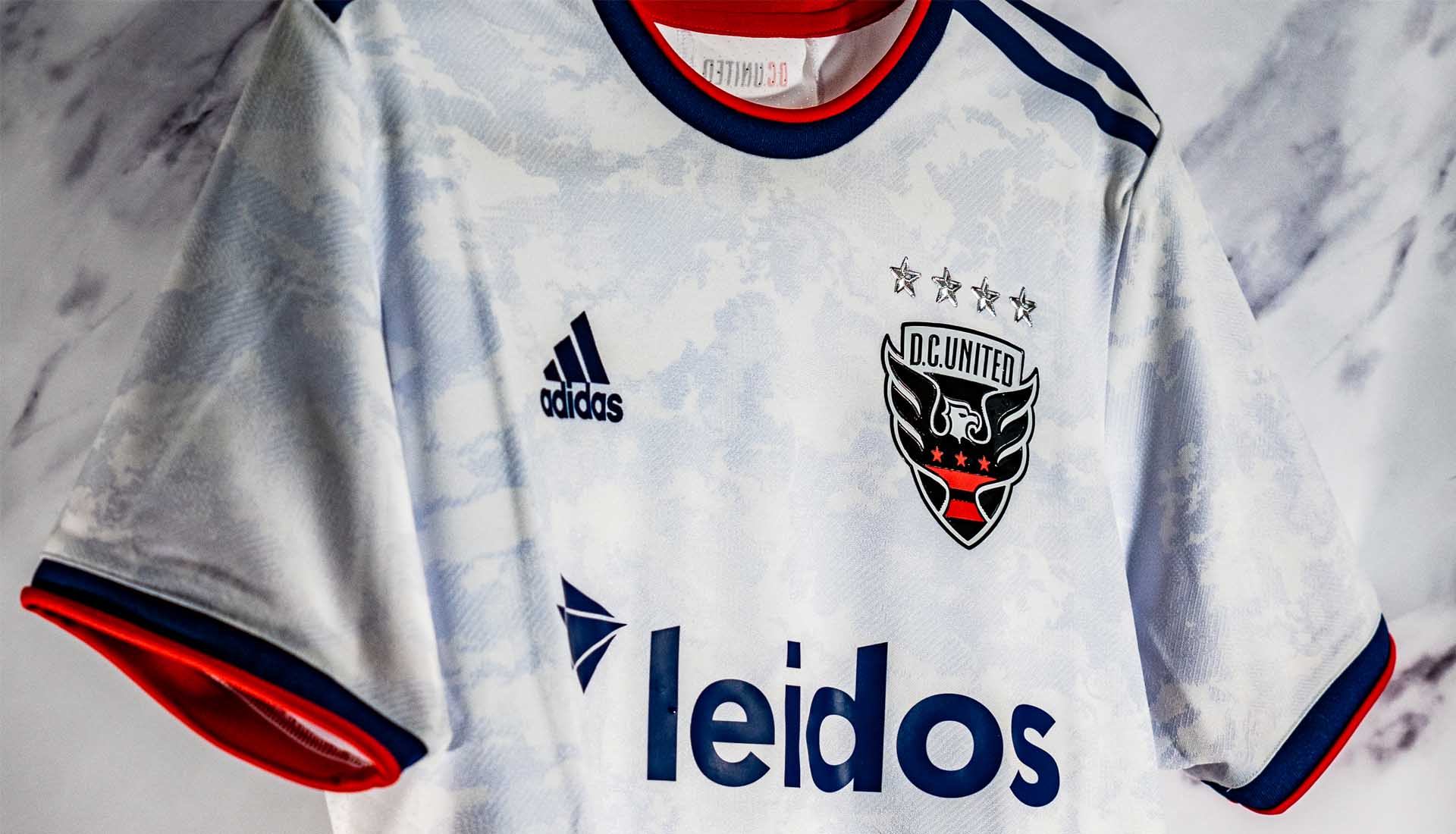 dc-united-uitshirts-2021-2022.jpg
