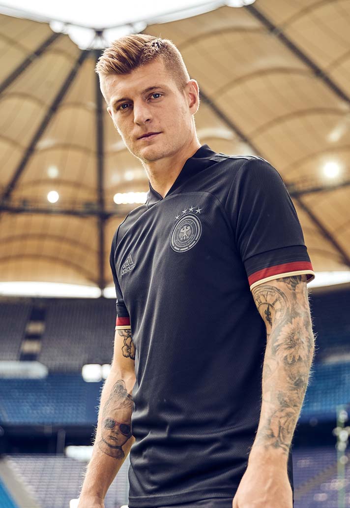 Duitsland uitshirt 2021-2022