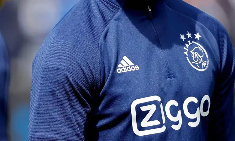 Bont Spoedig muis of rat Ajax trainingspak 2021-2022 - Voetbalshirts.com