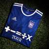 ipswich-town-voetbalshirts-2021-2022.jpg