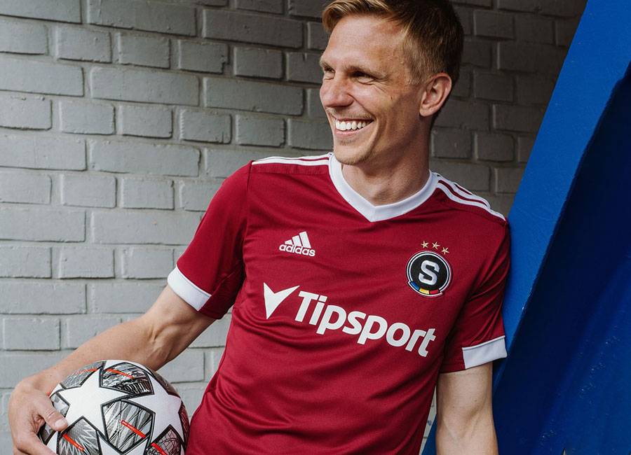 sparta-praag-voetbalshirts-2021-2022.jpg