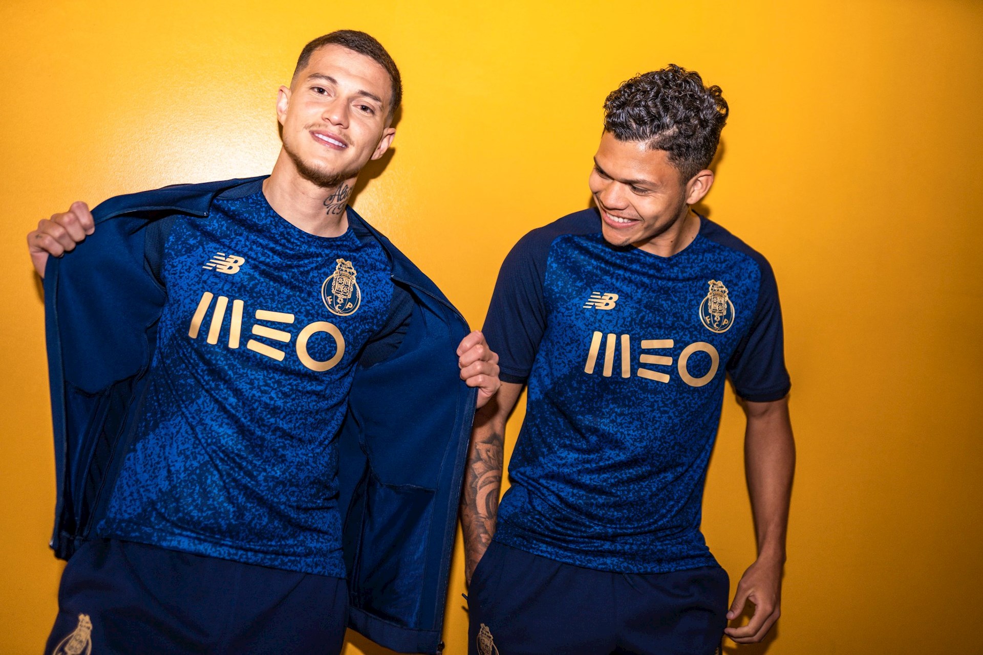 fc-porto-uitshirt-2021-2022-b.jpeg