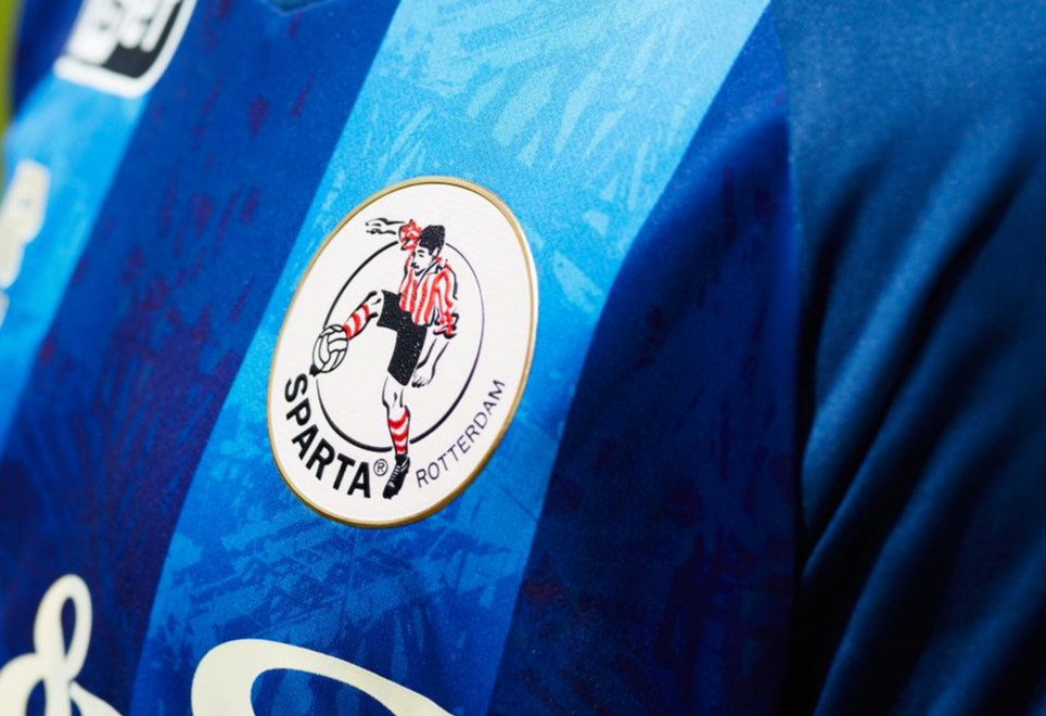 Sparta-Rotterdam-uitshirt-2021-2022-c.jpg