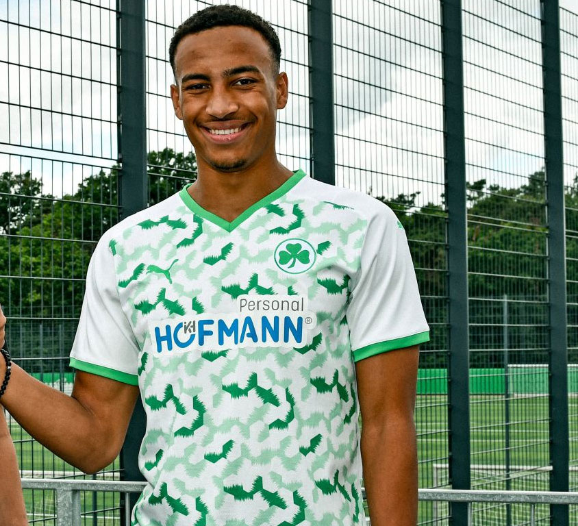 Greuther Fürth thuisshirt 2021-2022