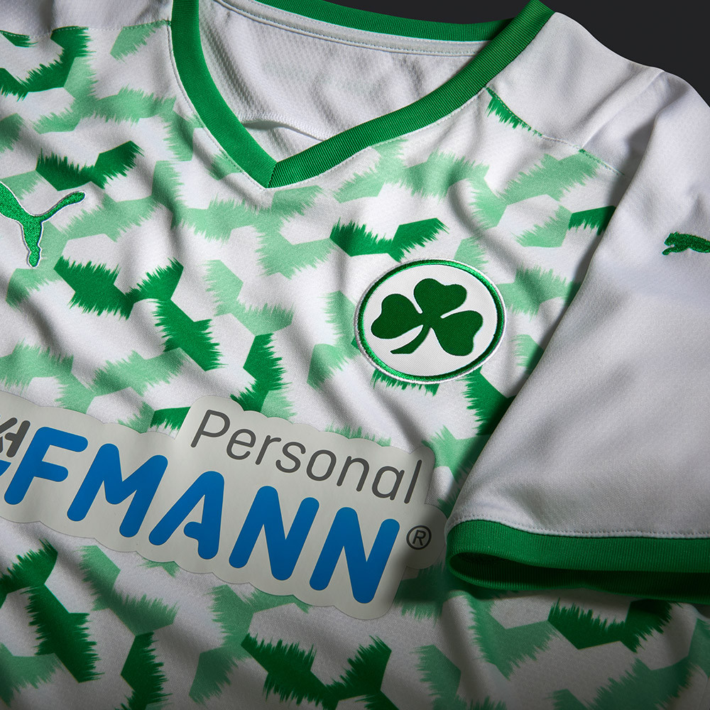 Greuther Fürth thuisshirt 2021-2022