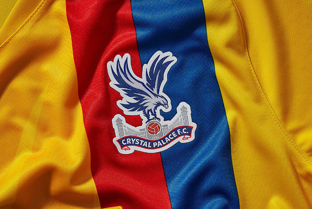 crystal-palace-voetbalshirts-2021-2022.jpg (1)