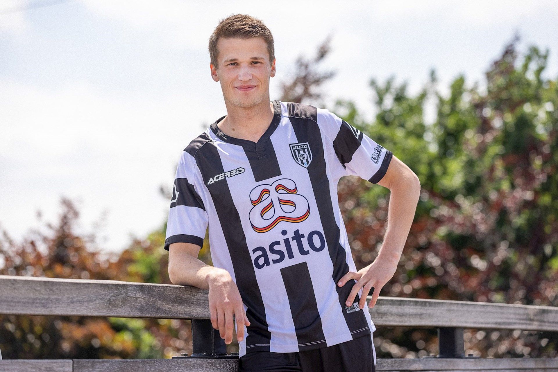 Heracles thuistenue 2021-2022