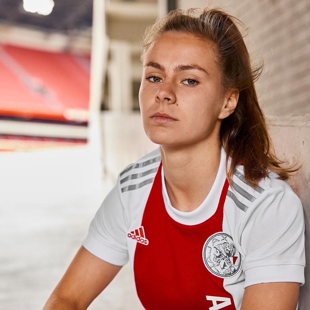 Ajax vrouwen voetbalshirt 2021-2022