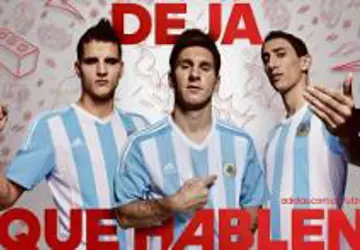 argentinie-copa-america-shirt-2015.png (1)