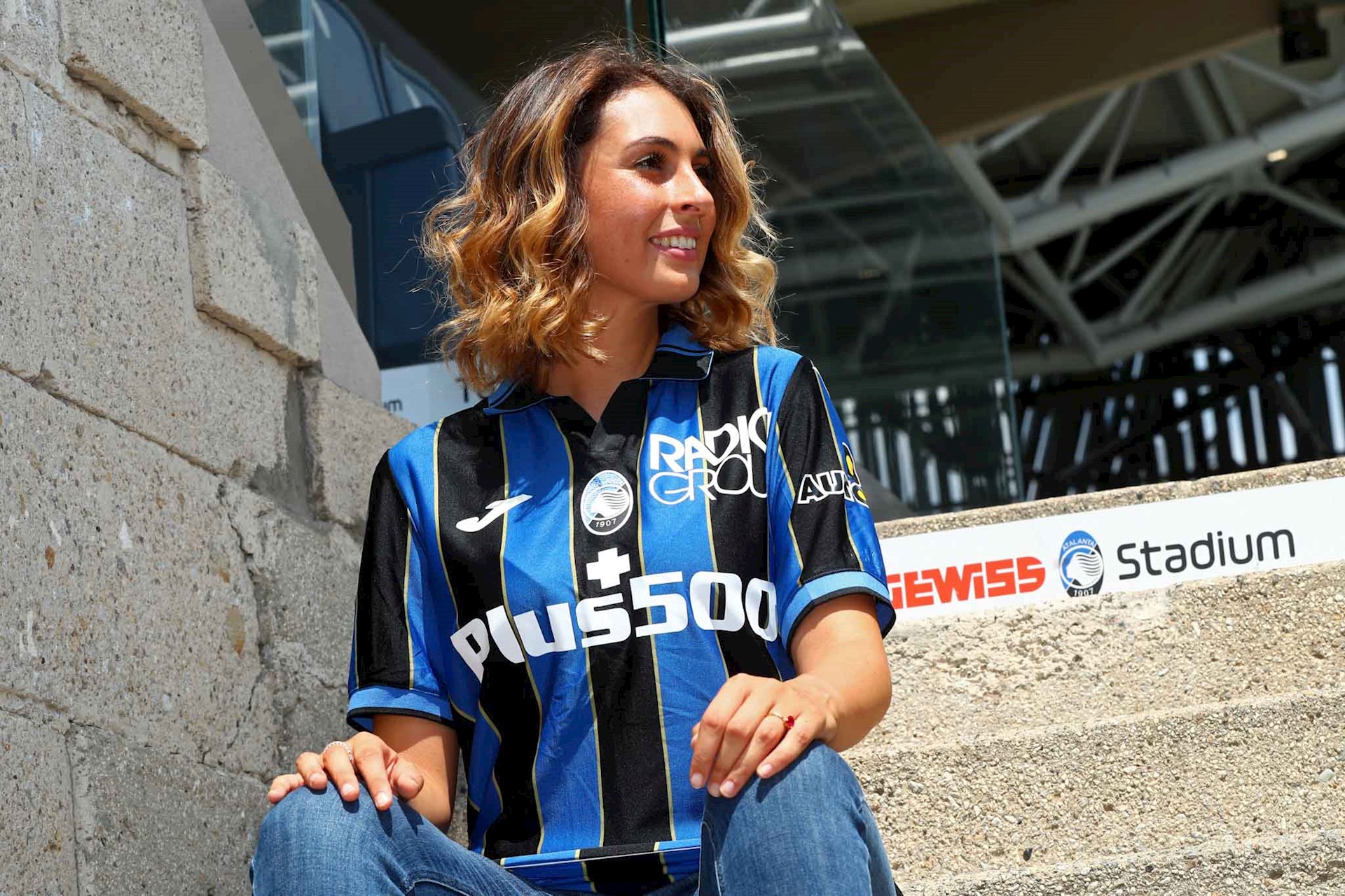 atalanta-bergamo-voetbalshirts-2021-2022.jpg