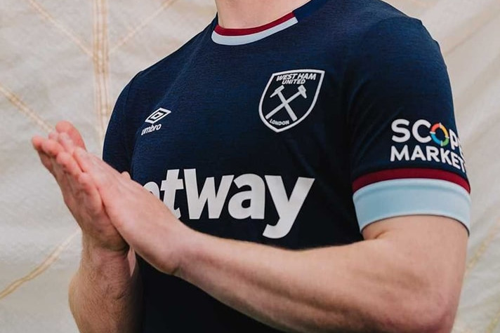 west-ham-3e-shirt-21-22.jpg