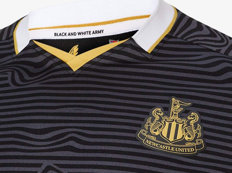 newcastle-uitshirt-2021-2022.jpg