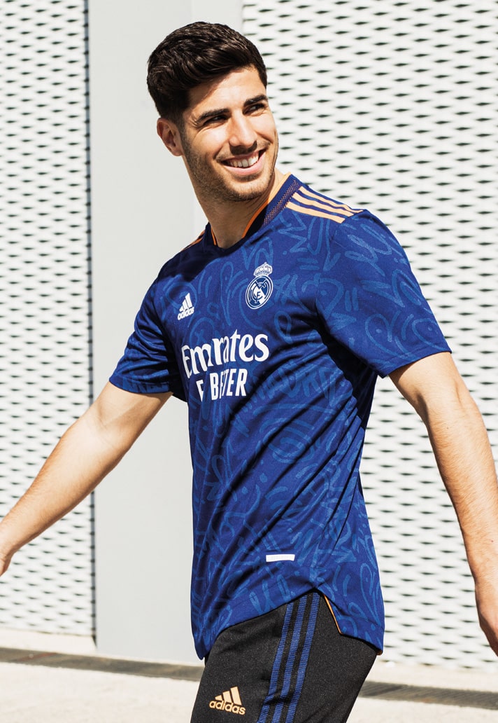 Real Madrid uitshirt 2021-2022