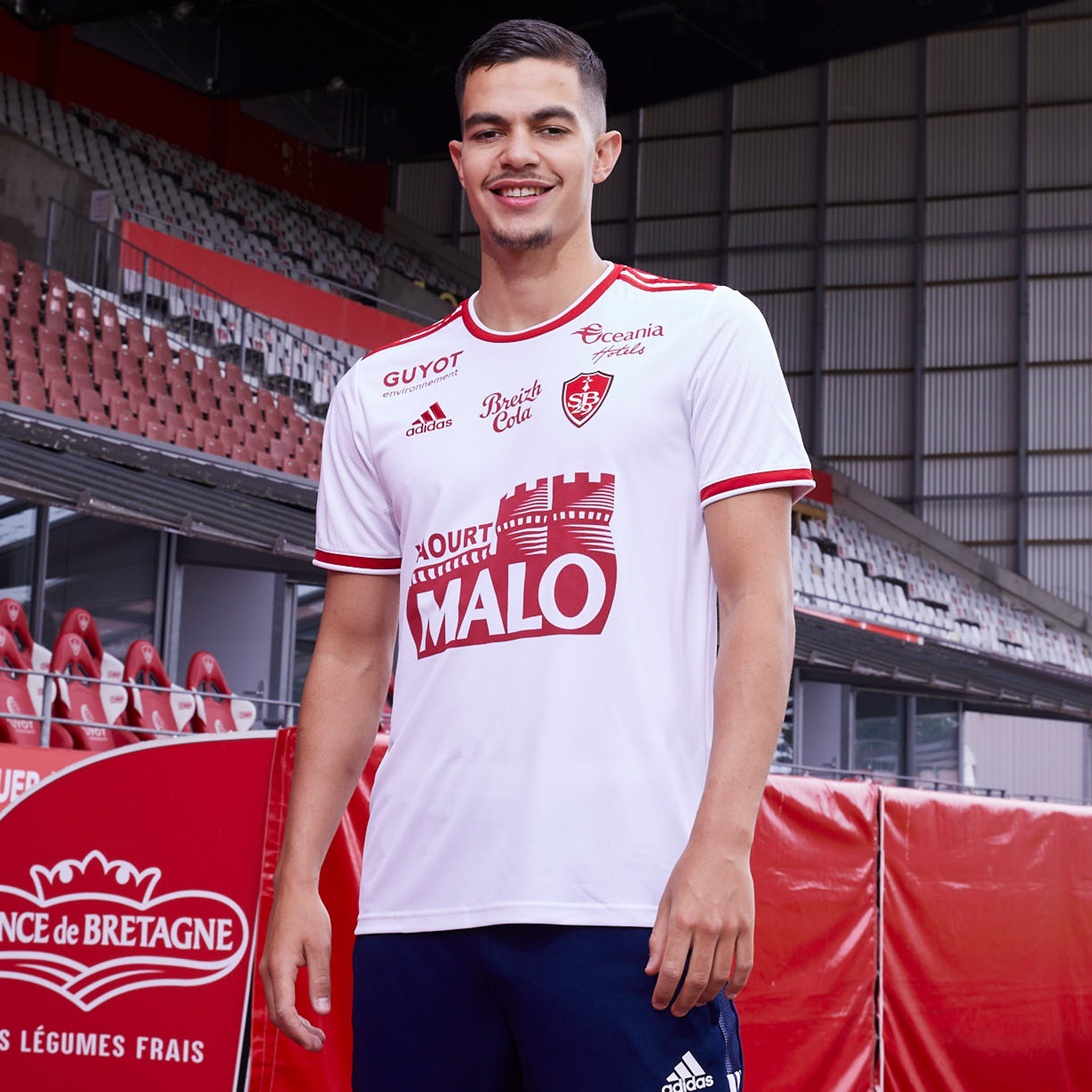 Stade Brest 3e shirt 2021-2022