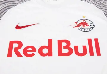 rb-salzburg-champions-league-shirt-2021-2022.jpg