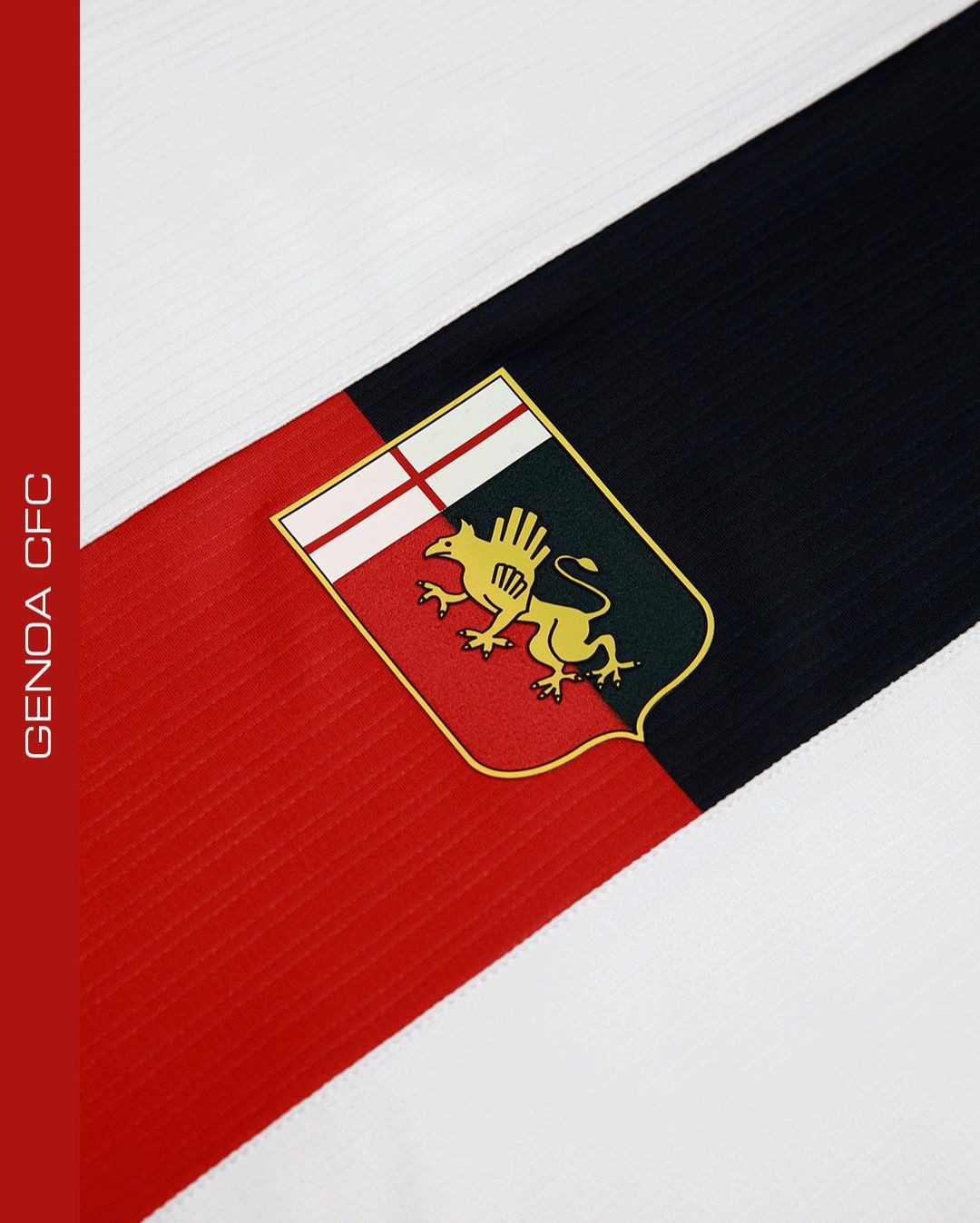 Detail Genoa uitshirt 2021-2022