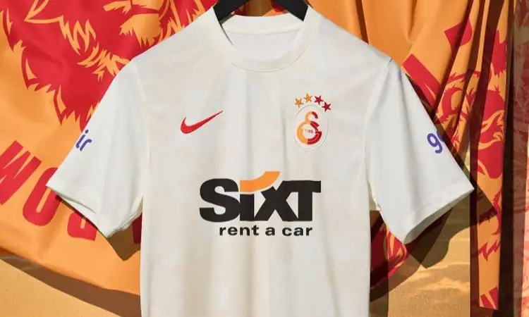 Galatasaray 3e voetbalshirt 2021-2022