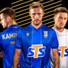 lech-poznan-voetbalshirts-2021-2022.jpg