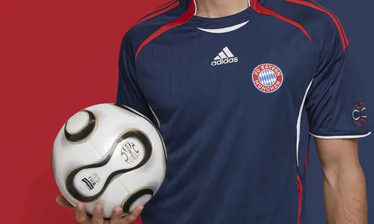 Bayern Munchen Teamgeist trainingsshirt 2021-2022