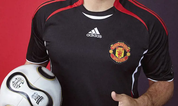 Manchester United Teamgeist trainingsshirt 2021-2022