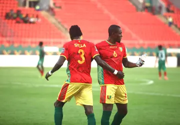 guinee-voetbalshirts-2022-2023.jpg