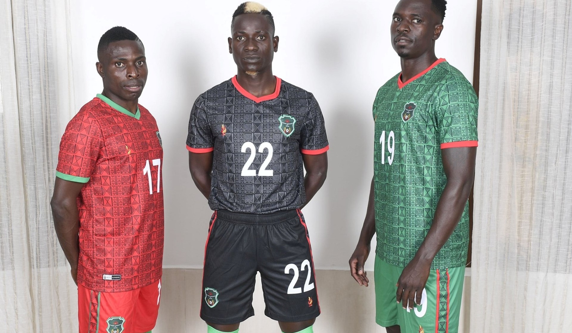 malawi-voetbalshirts-2022-2023-b.jpg