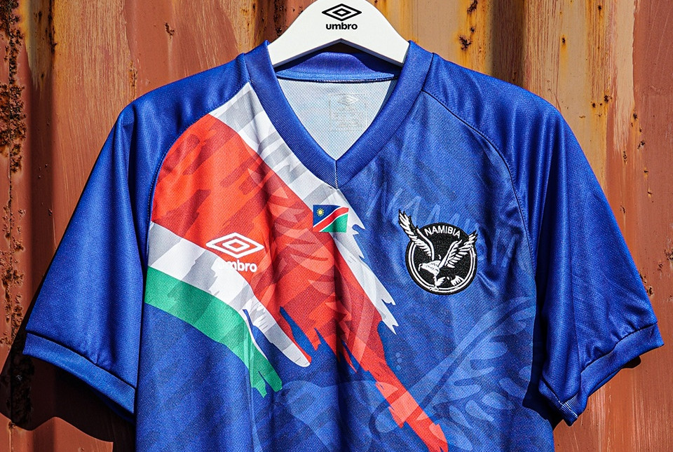 namibie-voetbalshirts-2021-2022.jpg
