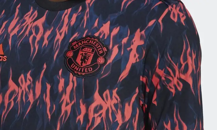 Rood Manchester United trainingsshirt 2022