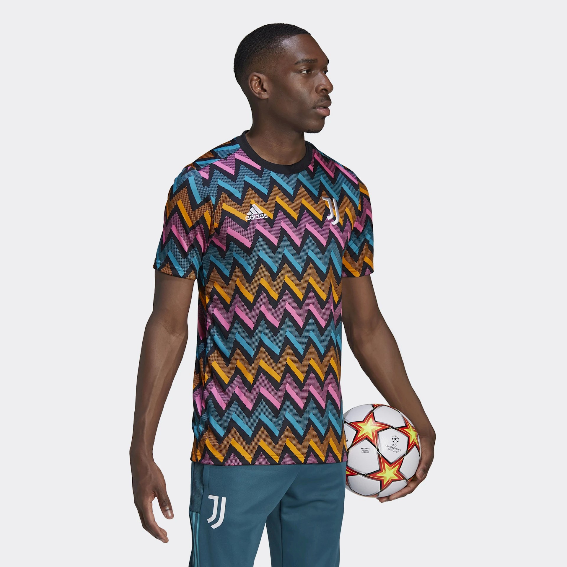 Juventus warming-up shirt 2022