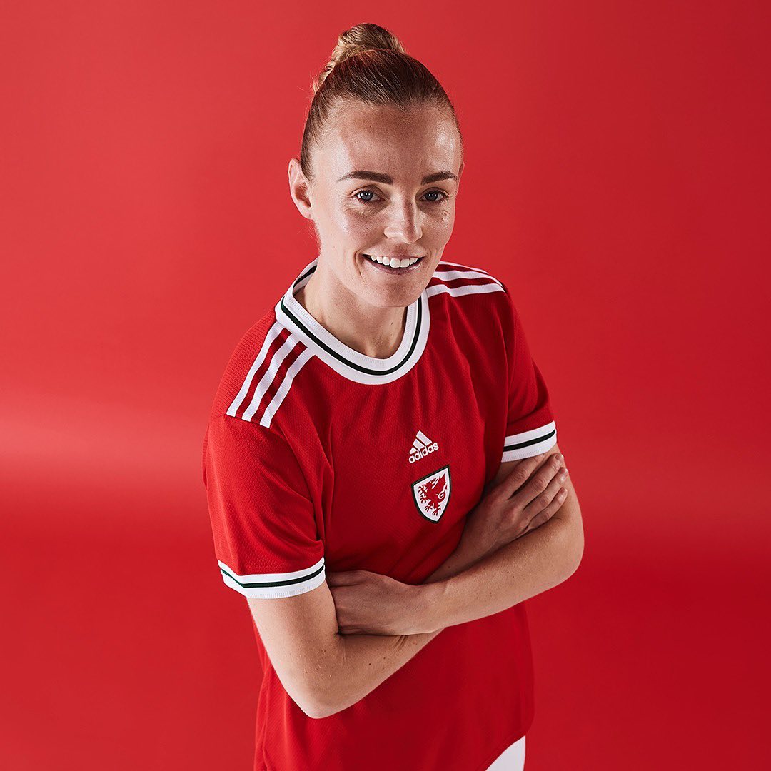 Wales vrouwen voetbalshirt 2022-2023