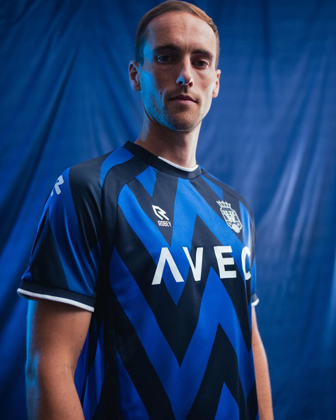 Willem II voetbalshirts 2023-2024