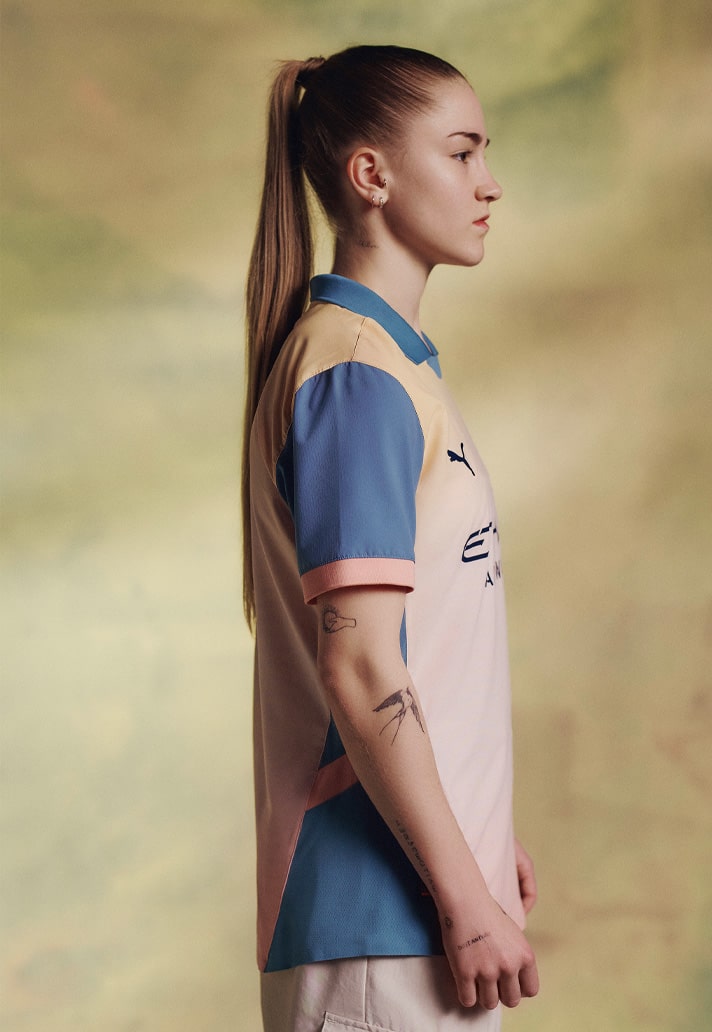 Manchester City 4e shirt 2024-2025 geïnspireerd door albumcover Definitely Maybe