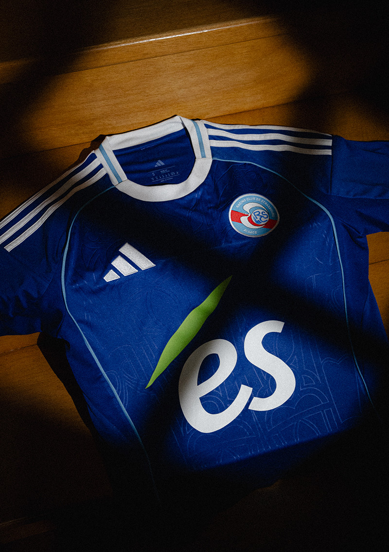 RC Strasbourg voetbalshirts 2025-2026 ode aan kathedraal, retro shirt en ooievaar!