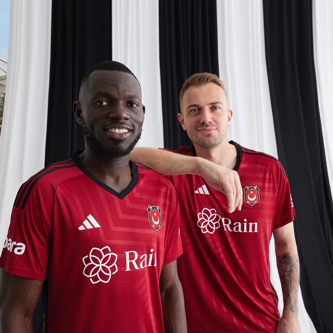 Besiktas voetbalshirts 2023-2024