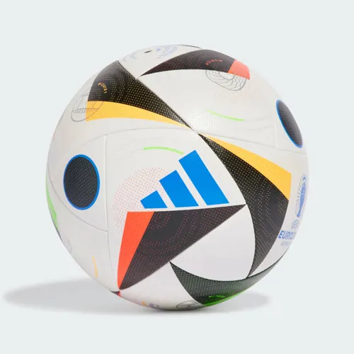 adidas Euro 2024 Fussballliebe Competition voetbal