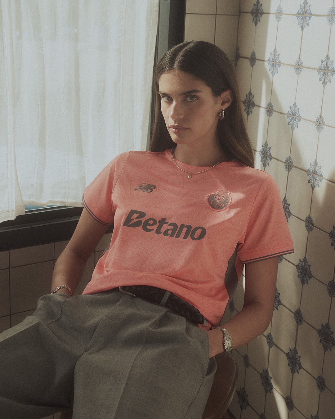 FC Porto voetbalshirts 2025-2026 eren stad en partnership met New Balance