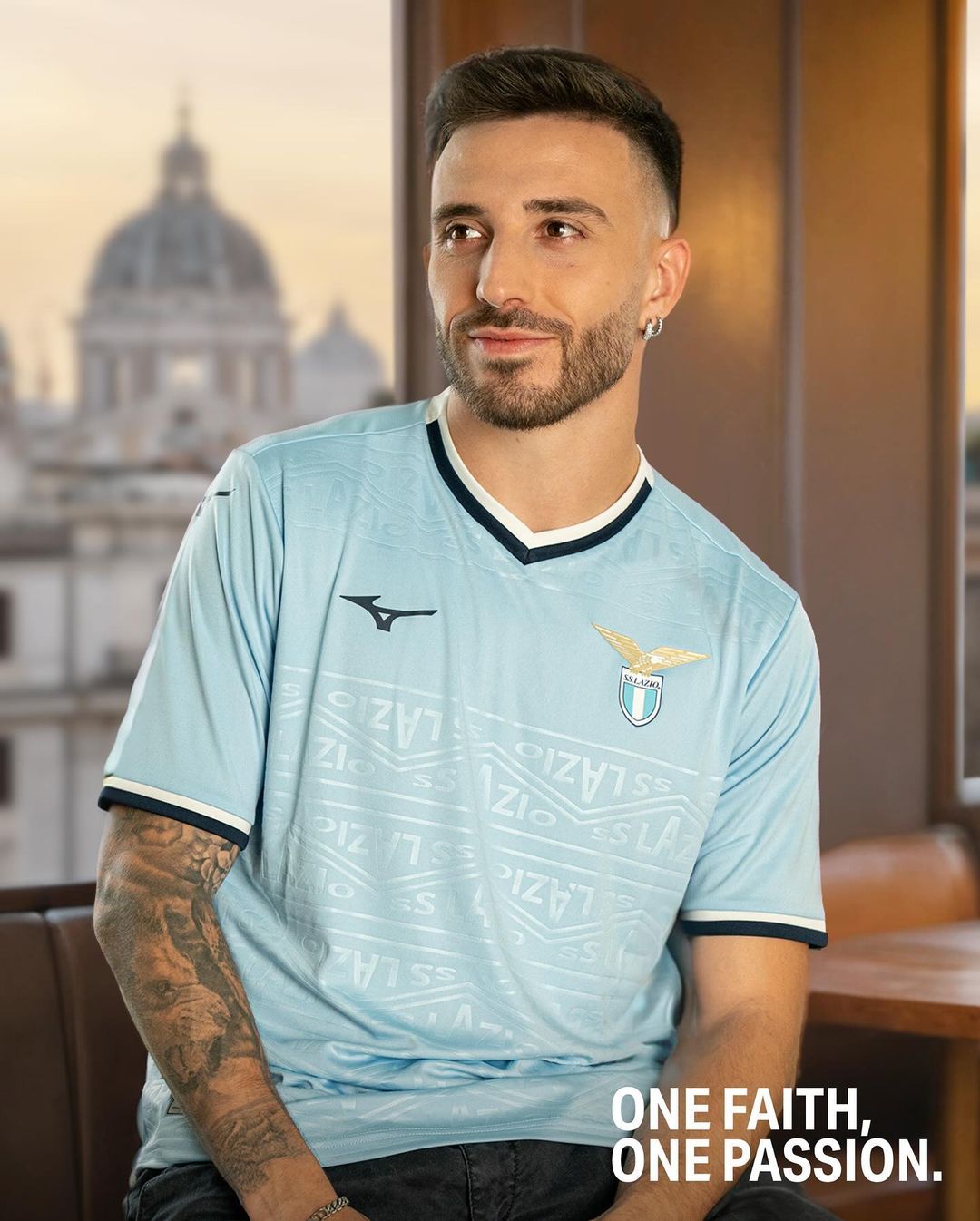 SS Lazio voetbalshirts 2024-2025 geïnspireerd door shirts jaren '80 en '90